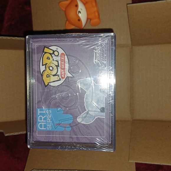 🆕️ Funko Pop Disney Treasures of The Vault Bambi Artist Series Amazon Exclusive - Picture 2 of 9